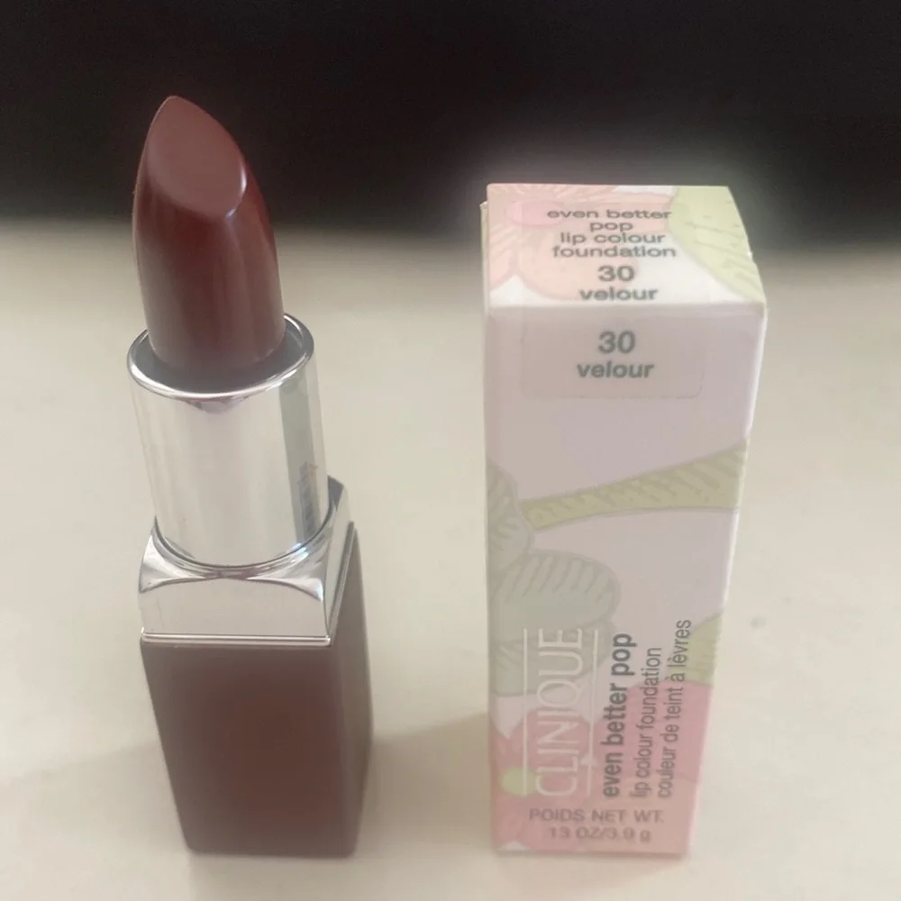 Clinique Lipstick in Velour